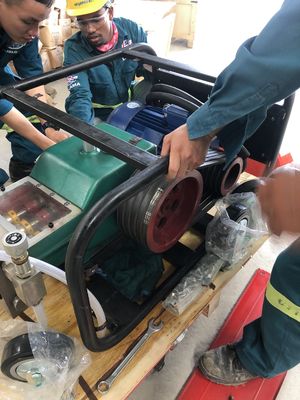 de Hydraulische Pomp van 7.5kw 700bar het Testen Machine voor Olieleidingsdruk het Testen