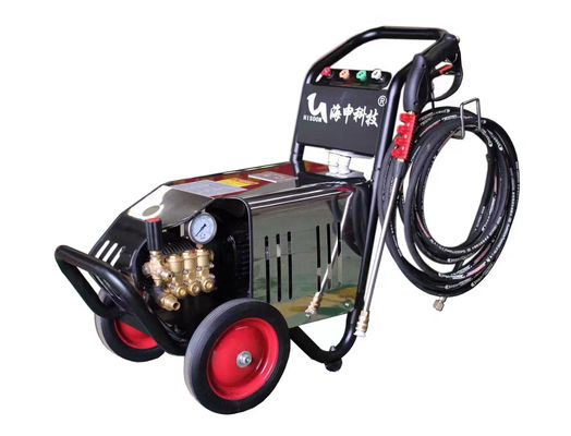 De Multifunctionele Machine 150bar 3kw van waterjet high pressure car cleaning
